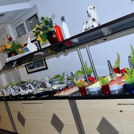 Muz Hotel-2
